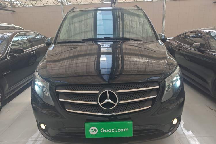 Used Mercedes-Benz Vito 2018 2.0T Elite Version 7 Seats China VI Emission Standard Front