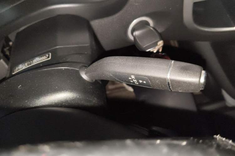 Used Mercedes-Benz Vito 2018 2.0T Business Version China VI Emission Standard Gear Lever