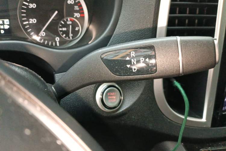 Used Mercedes-Benz Vito 2018 2.0T Business Version China V Emission Standard Gear Lever