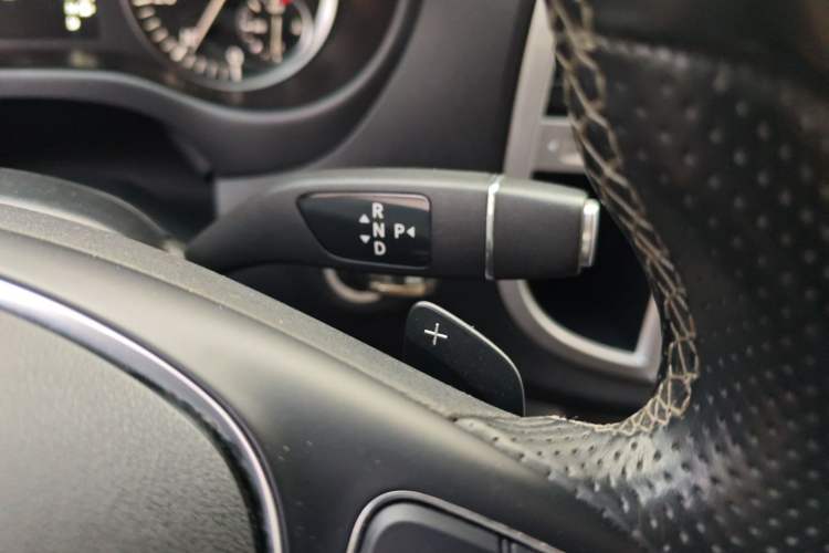 Used Mercedes-Benz Vito 2018 2.0T Business Version China V Emission Standard Gear Lever