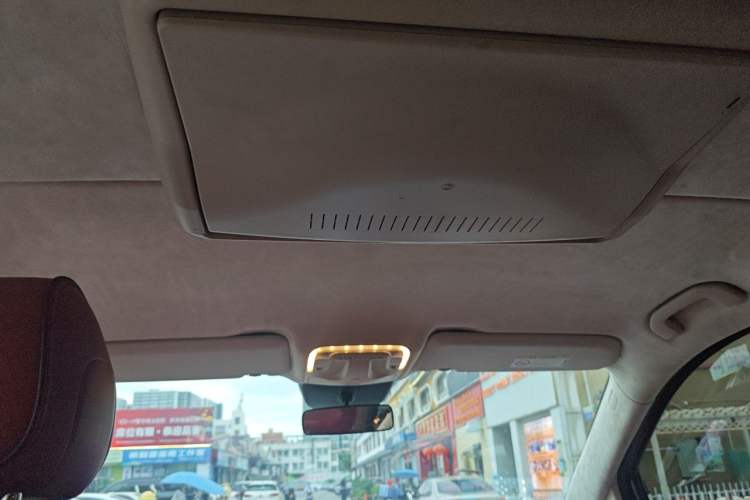 Used Mercedes-Benz Vito 2018 2.0T Business Version China V Emission Standard Headliner