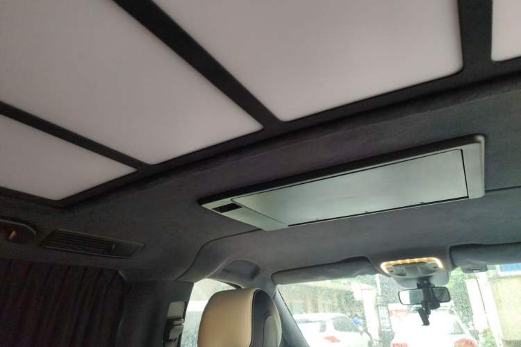 Used Mercedes-Benz Vito 2018 2.0T Business Version China V Emission Standard Headliner