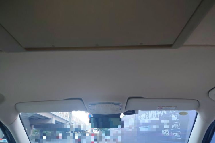 Used Mercedes-Benz Vito 2018 2.0T Elite Version 7 Seats China VI Emission Standard Headliner
