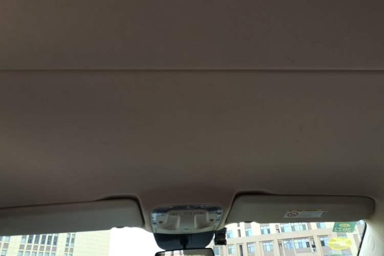 Used Mercedes-Benz Vito 2018 2.0T Business Version China VI Emission Standard Headliner