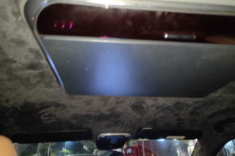 Used Mercedes-Benz Vito 2018 2.0T Business Version China V Emission Standard Headliner