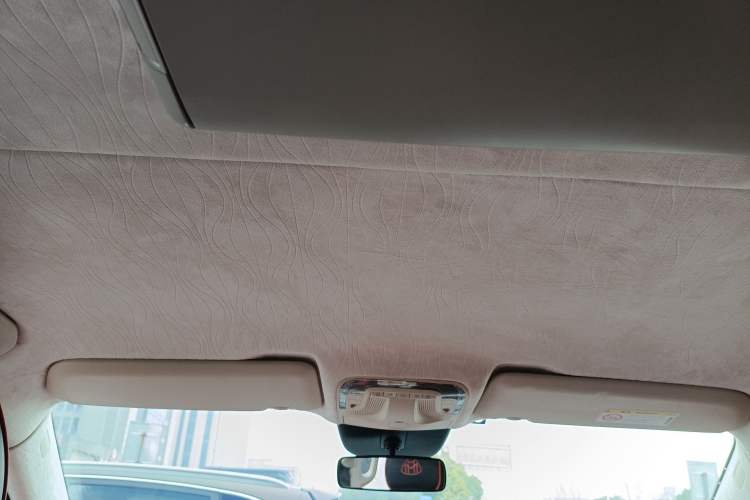 Used Mercedes-Benz Vito 2018 2.0T Business Version China VI Emission Standard Headliner