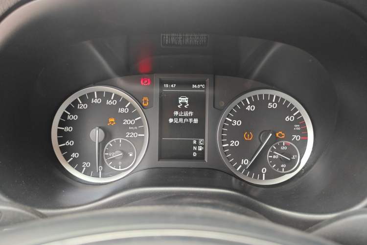 Used Mercedes-Benz Vito 2018 2.0T Elite Version 7 Seats China V Emission Standard Instrument Cluster