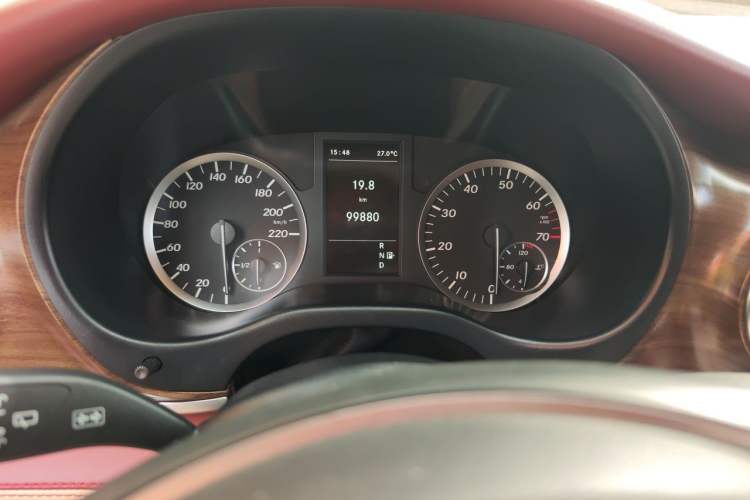 Used Mercedes-Benz Vito 2018 2.0T Business Version China V Emission Standard Instrument Cluster