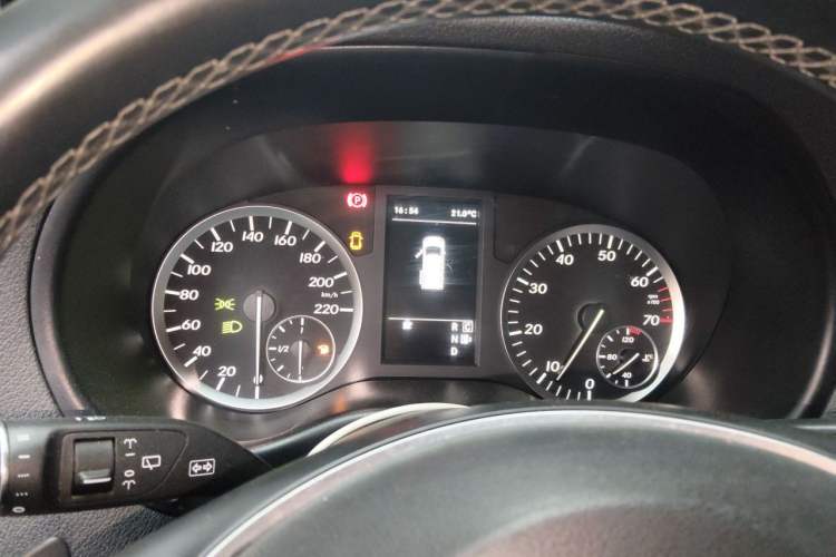 Used Mercedes-Benz Vito 2018 2.0T Business Version China V Emission Standard Instrument Cluster