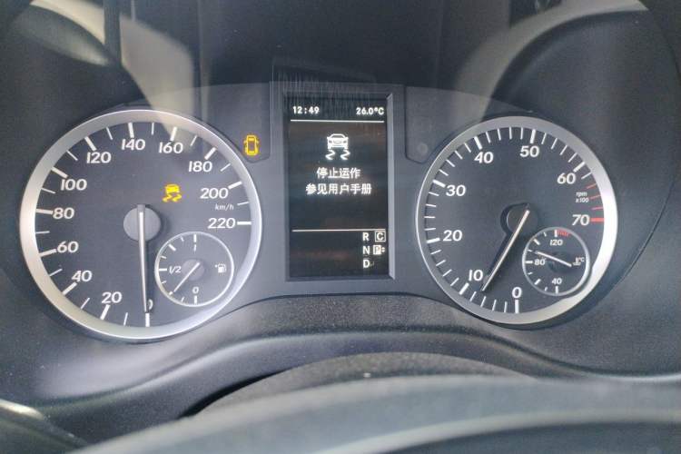 Used Mercedes-Benz Vito 2018 2.0T Elite Version 7 Seats China VI Emission Standard Instrument Cluster