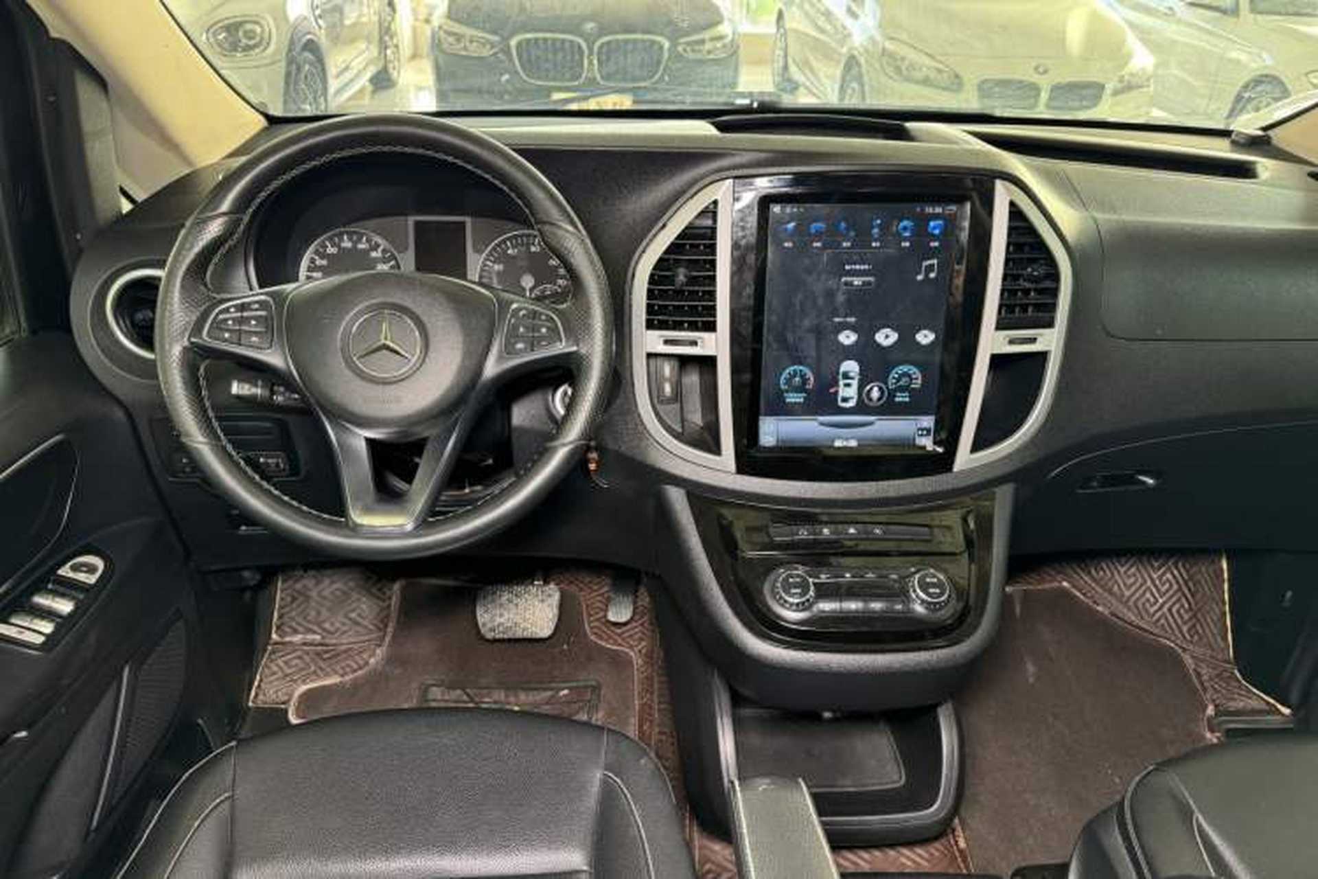 Used Mercedes-Benz Vito 2018 2.0T Business Version China V Emission Standard Interior 2