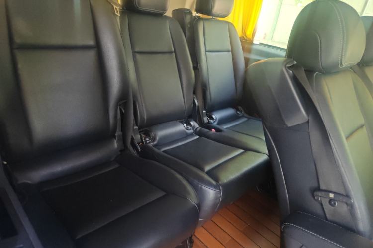 Used Mercedes-Benz Vito 2018 2.0T Elite Version 7 Seats China VI Emission Standard Interior 2