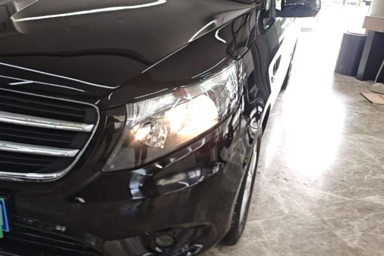 Used Mercedes-Benz Vito 2018 2.0T Elite Version 7 Seats China VI Emission Standard Left Front Headlight
