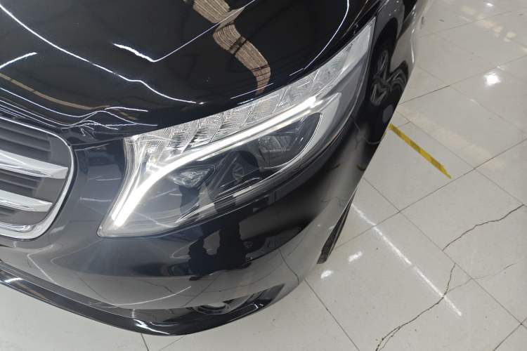 Used Mercedes-Benz Vito 2018 2.0T Elite Version 7 Seats China VI Emission Standard Left Front Headlight