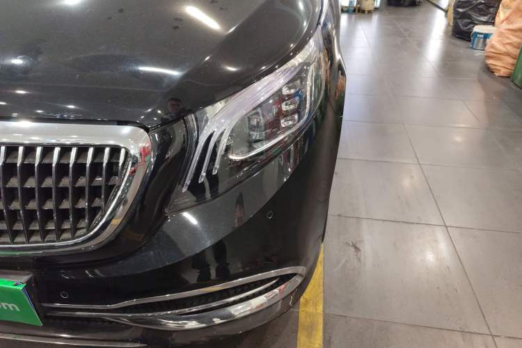 Used Mercedes-Benz Vito 2018 2.0T Business Version China VI Emission Standard Left Front Headlight
