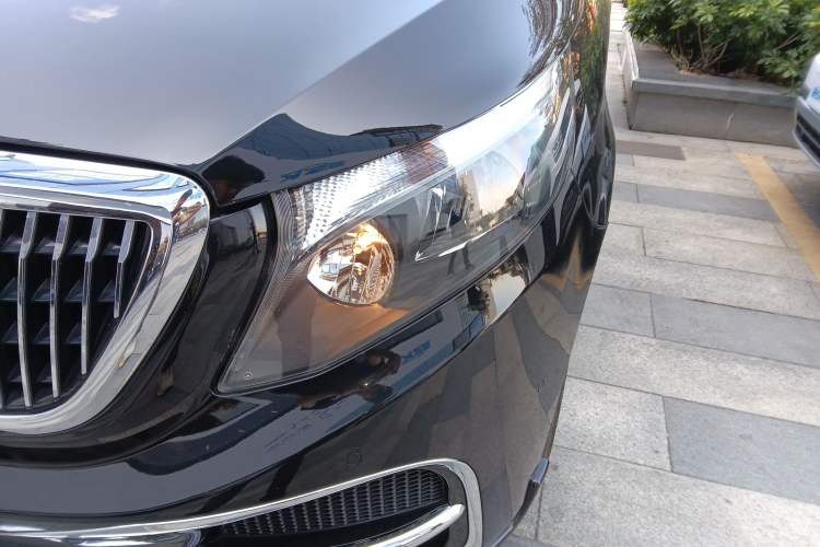 Used Mercedes-Benz Vito 2018 2.0T Business Version China VI Emission Standard Left Front Headlight