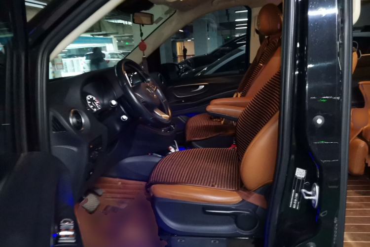 Used Mercedes-Benz Vito 2018 2.0T Business Version China V Emission Standard Left Front Seat