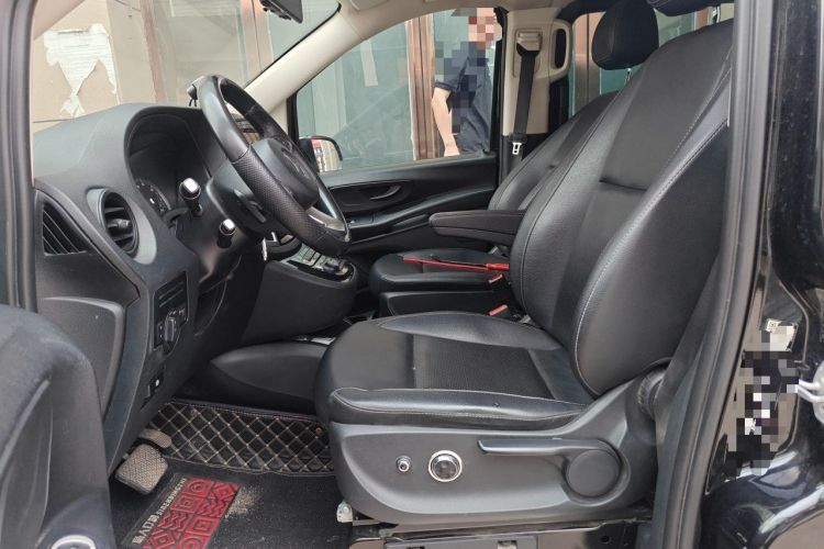 Used Mercedes-Benz Vito 2018 2.0T Elite Version 7 Seats China V Emission Standard Left Front Seat