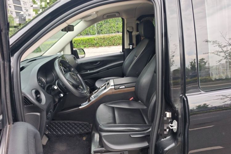 Used Mercedes-Benz Vito 2018 2.0T Elite Version 9 Seats China VI Emission Standard Left Front Seat