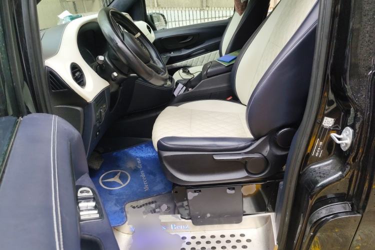Used Mercedes-Benz Vito 2018 2.0T Business Version China V Emission Standard Left Front Seat
