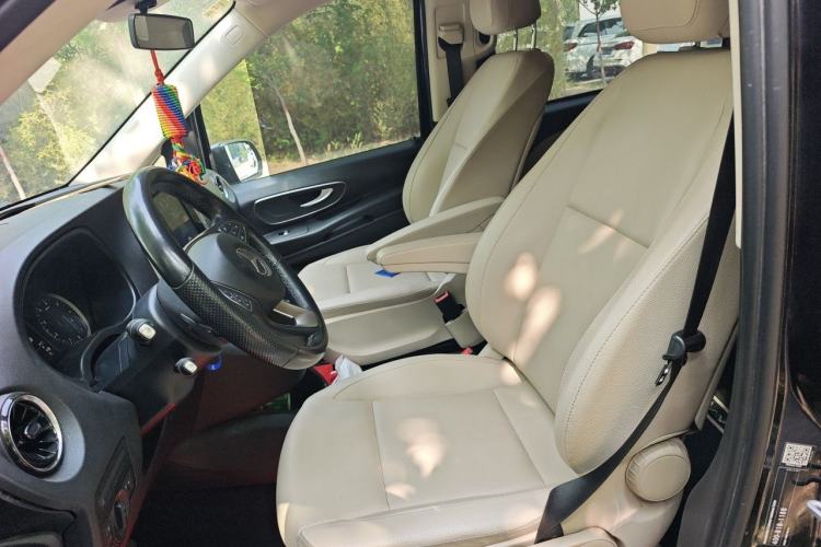 Used Mercedes-Benz Vito 2018 2.0T Business Version China VI Emission Standard Left Front Seat