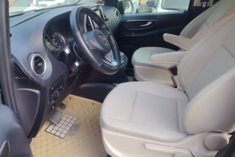 Used Mercedes-Benz Vito 2018 2.0T Business Version China V Emission Standard Left Front Seat