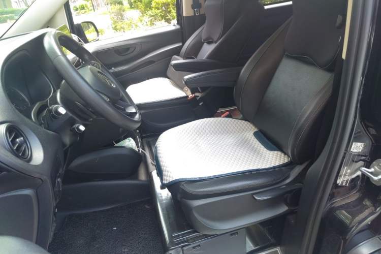 Used Mercedes-Benz Vito 2018 2.0T Elite Version 7 Seats China V Emission Standard Left Front Seat