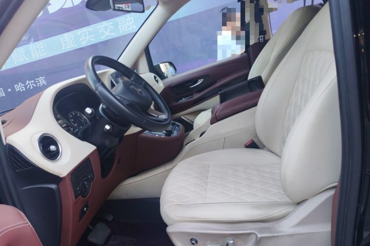 Used Mercedes-Benz Vito 2018 2.0T Elite Version 7 Seats China VI Emission Standard Left Front Seat
