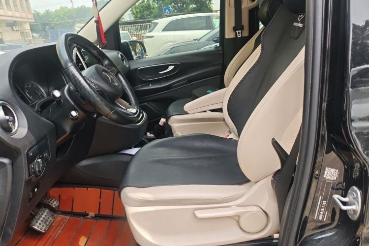 Used Mercedes-Benz Vito 2018 2.0T Business Version China V Emission Standard Left Front Seat