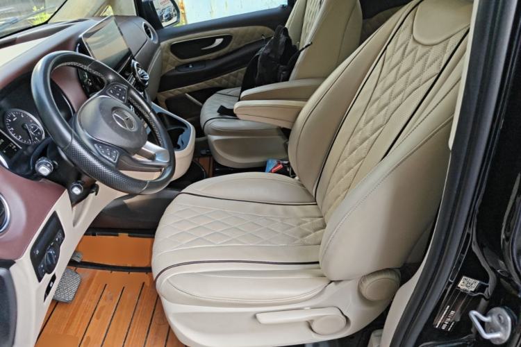Used Mercedes-Benz Vito 2018 2.0T Business Version China VI Emission Standard Left Front Seat