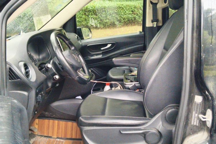 Used Mercedes-Benz Vito 2018 2.0T Business Version China V Emission Standard Left Front Seat