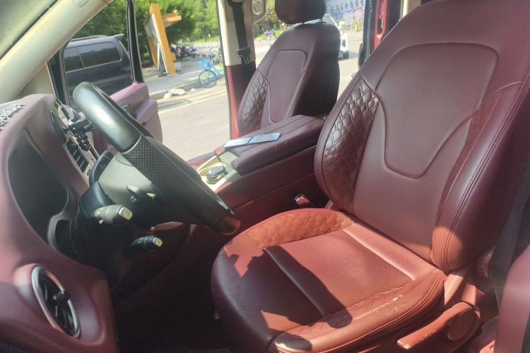 Used Mercedes-Benz Vito 2018 2.0T Business Version China VI Emission Standard Left Front Seat