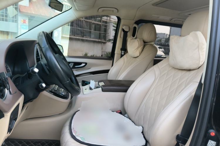 Used Mercedes-Benz Vito 2018 2.0T Business Version China VI Emission Standard Left Front Seat