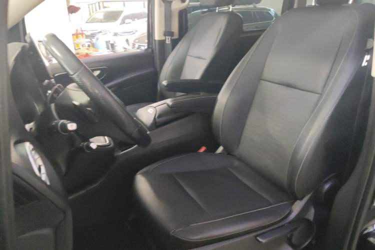 Used Mercedes-Benz Vito 2018 2.0T Business Version China V Emission Standard Left Front Seat