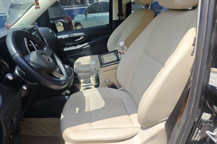 Used Mercedes-Benz Vito 2018 2.0T Business Version China VI Emission Standard Left Front Seat