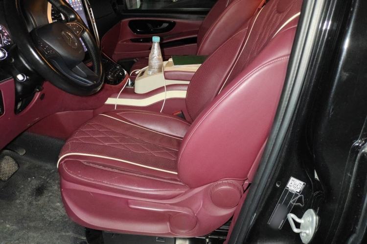 Used Mercedes-Benz Vito  Left Front Seat