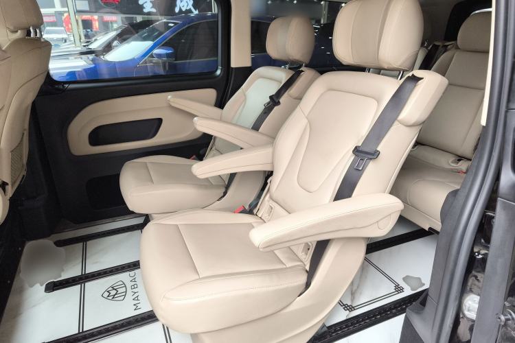 Used Mercedes-Benz Vito 2018 2.0T Business Version China V Emission Standard Left Rear Seat