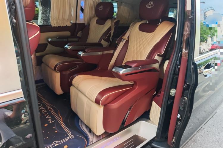Used Mercedes-Benz Vito 2018 2.0T Business Version China V Emission Standard Left Rear Seat