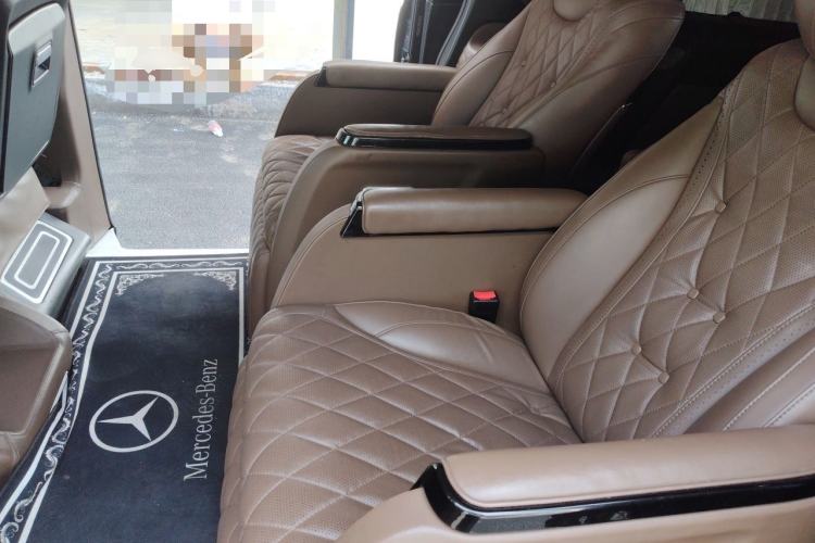 Used Mercedes-Benz Vito 2018 2.0T Business Version China VI Emission Standard Left Rear Seat
