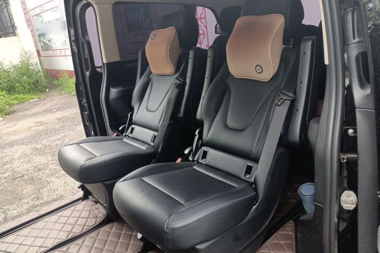 Used Mercedes-Benz Vito 2018 2.0T Business Version China V Emission Standard Left Rear Seat
