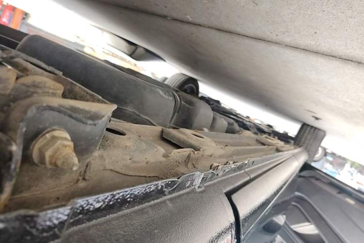 Used Mercedes-Benz Vito 2018 2.0T Business Version China VI Emission Standard Left Side Sill