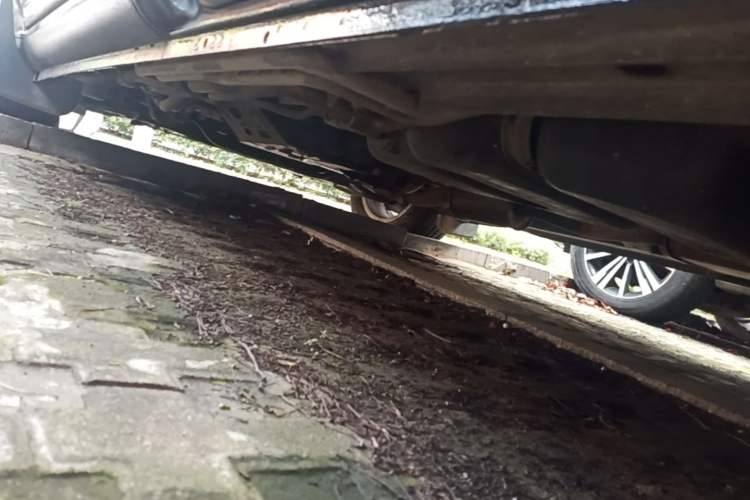Used Mercedes-Benz Vito 2018 2.0T Business Version China V Emission Standard Left Side Sill