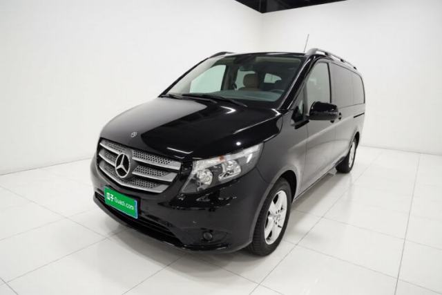 Używany Mercedes-Benz Vito 2018 2.0T Elite Version 7 Seats China V Emission Standard