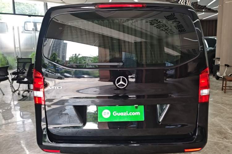 Used Mercedes-Benz Vito 2018 2.0T Elite Version 7 Seats China VI Emission Standard Rear
