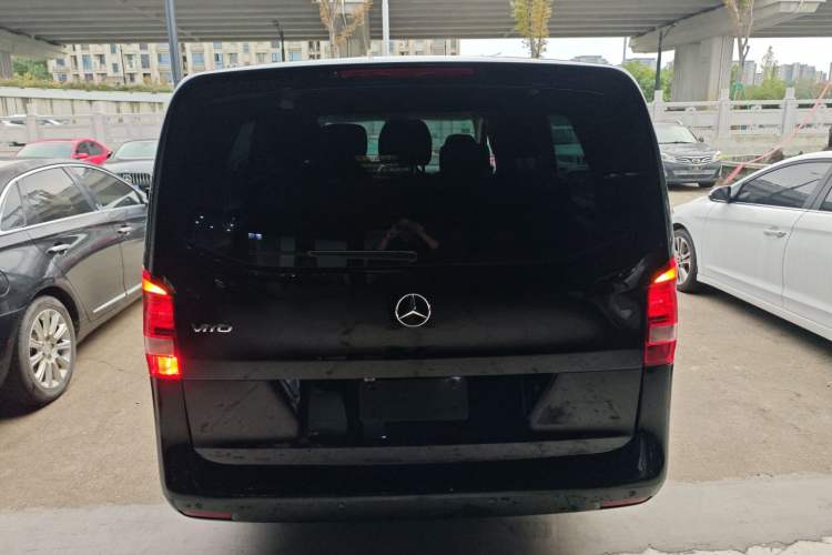 Used Mercedes-Benz Vito 2018 2.0T Business Version China V Emission Standard Rear