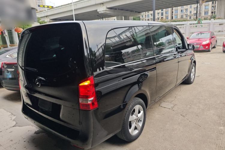 Used Mercedes-Benz Vito 2018 2.0T Business Version China V Emission Standard Rear Right 45 Deg