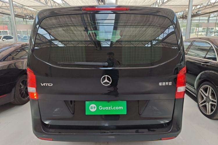 Used Mercedes-Benz Vito 2018 2.0T Elite Version 7 Seats China VI Emission Standard Rear