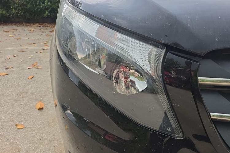 Used Mercedes-Benz Vito 2018 2.0T Business Version China VI Emission Standard Right Front Headlight