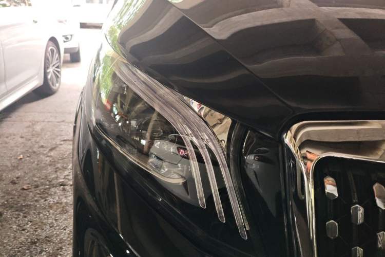 Used Mercedes-Benz Vito 2018 2.0T Business Version China VI Emission Standard Right Front Headlight