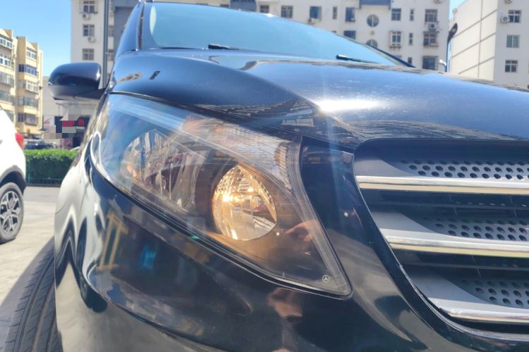 Used Mercedes-Benz Vito 2018 2.0T Elite Version 7 Seats China VI Emission Standard Right Front Headlight